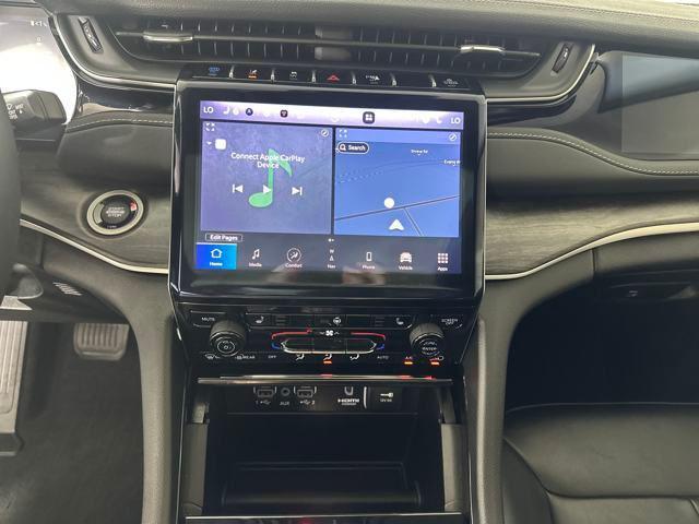 Photo of 2023 Baltic Gray Metallic Clearcoat Jeep Grand Cherokee 4xe