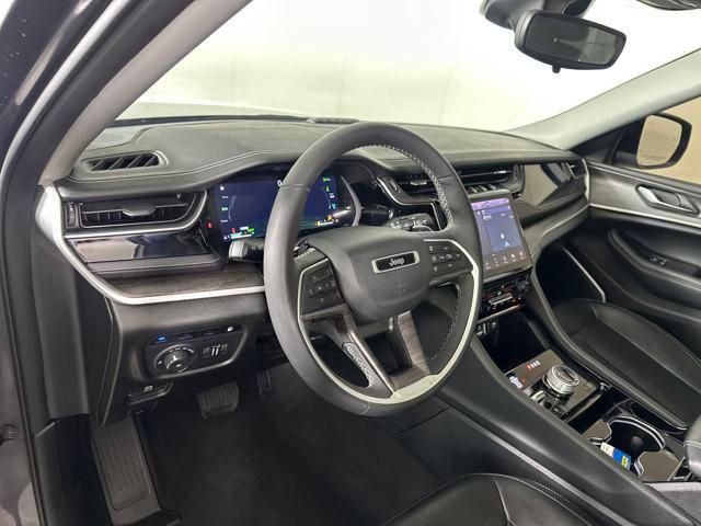 Photo of 2023 Baltic Gray Metallic Clearcoat Jeep Grand Cherokee 4xe