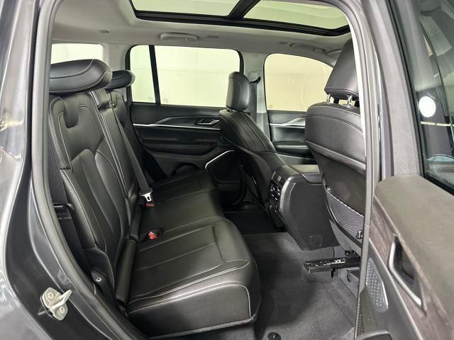 Photo of 2023 Baltic Gray Metallic Clearcoat Jeep Grand Cherokee 4xe