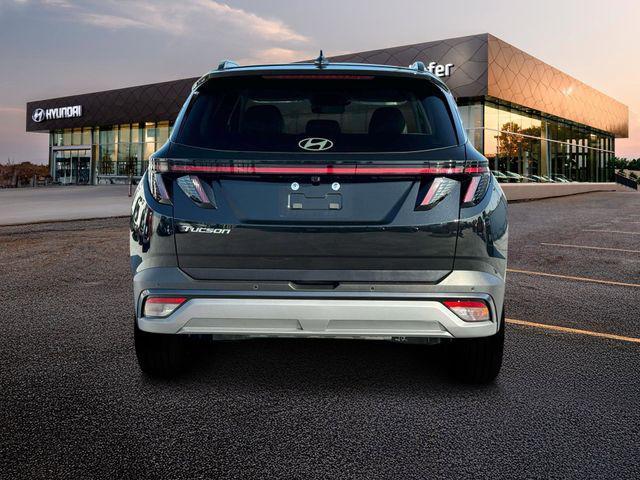 Photo of 2025 Phantom Black Hyundai TUCSON