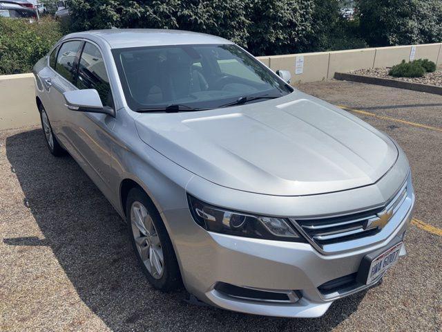 Photo of 2016 Silver Ice Metallic Chevrolet Impala