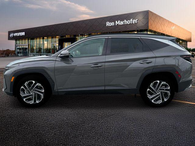 Photo of 2025 Hampton Gray Hyundai TUCSON