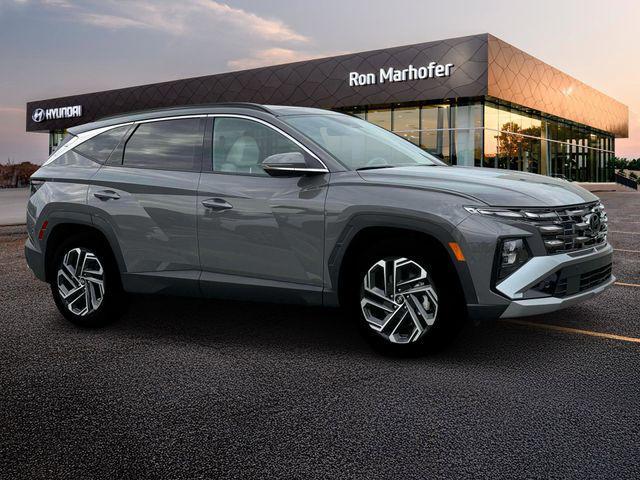 Photo of 2025 Hampton Gray Hyundai TUCSON