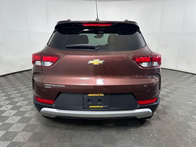 Photo of 2022 Mahogany Red Metallic Chevrolet Trailblazer