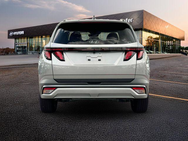 Photo of 2025 Shimmering Silver Hyundai TUCSON