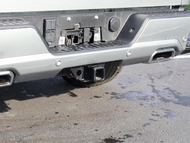 Photo of 2023 Sterling Metallic GMC Sierra 1500