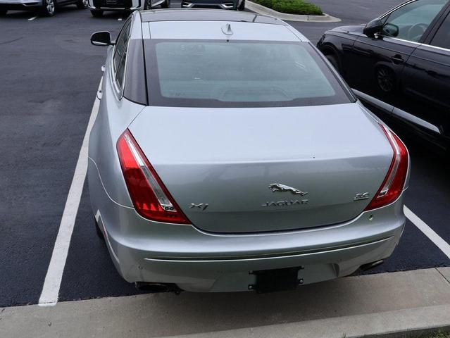 Photo of 2014 Rhodium Silver Metallic Jaguar XJ