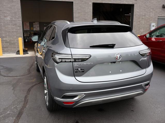 Photo of 2022 Satin Steel Gray Metallic Buick Envision