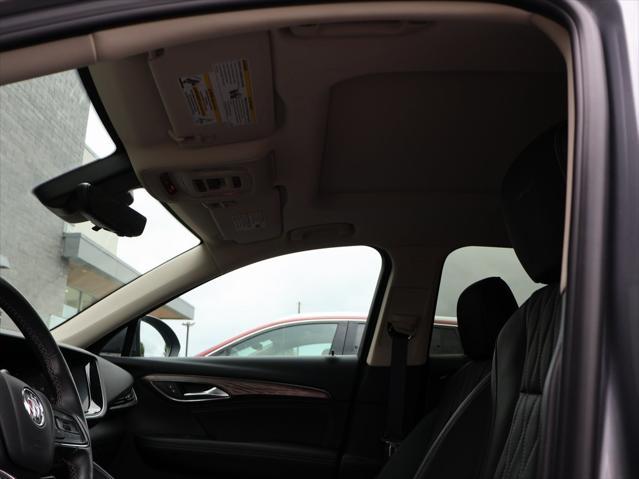 Photo of 2022 Satin Steel Gray Metallic Buick Envision