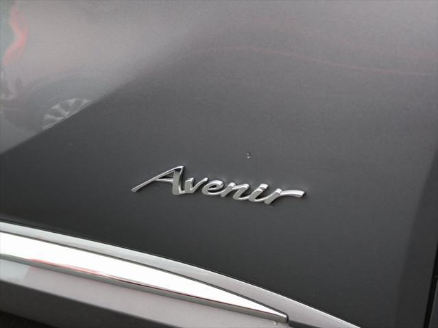 Photo of 2022 Satin Steel Gray Metallic Buick Envision