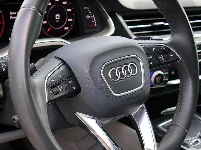 Photo of 2019 Samurai Gray Metallic Audi Q7