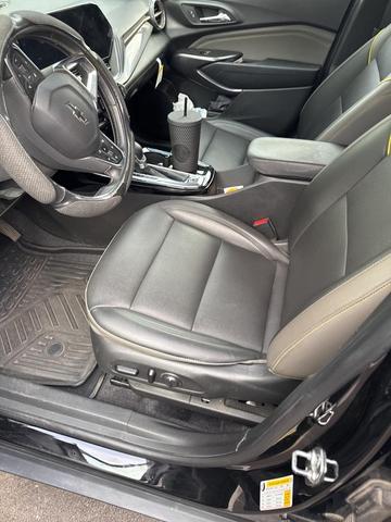 Photo of 2025 Mosaic Black Metallic Chevrolet Trax