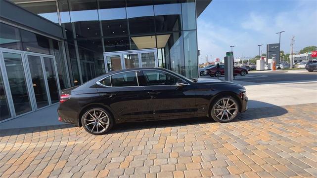 Photo of 2026 Vik Black Genesis G70
