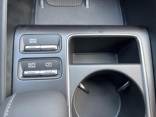 Photo of 2025 Serenity White Hyundai SONATA Hybrid
