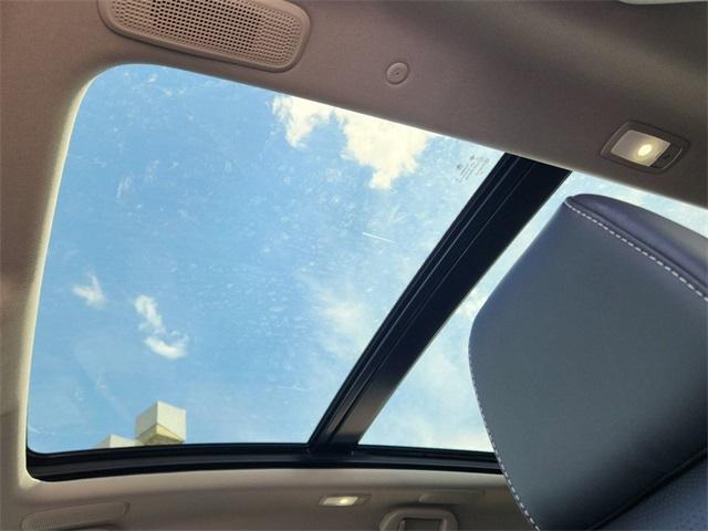 Photo of 2025 Majestic Acura MDX