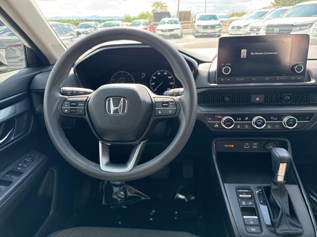 Photo of 2023 Platinum White Pearl Honda CR-V
