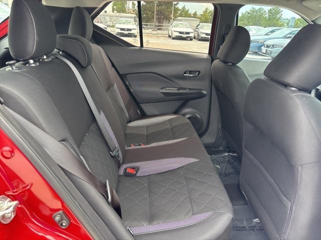 Photo of 2020 Cayenne Red Nissan Kicks