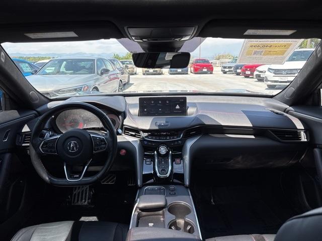 Photo of 2023 Lunar Silver Metallic Acura TLX