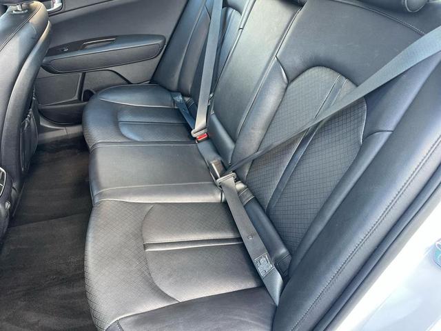 Photo of 2018 Arctic Metallic Kia Optima