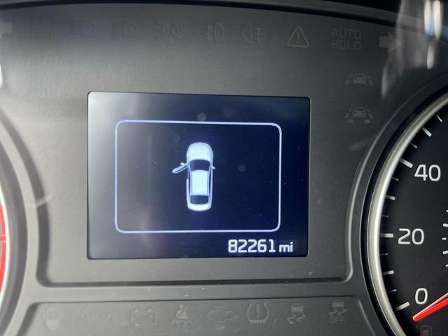 Photo of 2018 Arctic Metallic Kia Optima