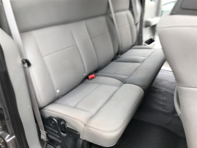 Photo of 2005 Silver Ford F-150