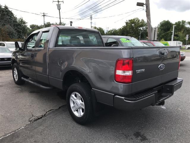 Photo of 2005 Silver Ford F-150