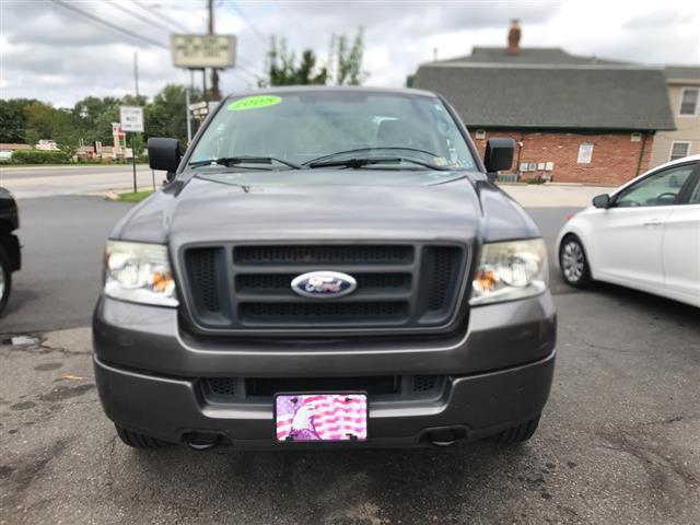Photo of 2005 Silver Ford F-150