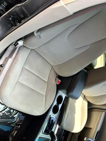 Photo of 2011 Bronze Ford Fusion Hybrid