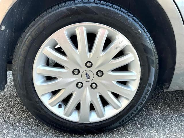 Photo of 2011 Bronze Ford Fusion Hybrid