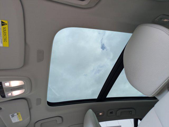 Photo of 2023 Denim Blue Metallic Volvo V60 Cross Country