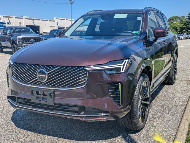Photo of 2025 Mulberry Volvo XC90 Plug-In Hybrid