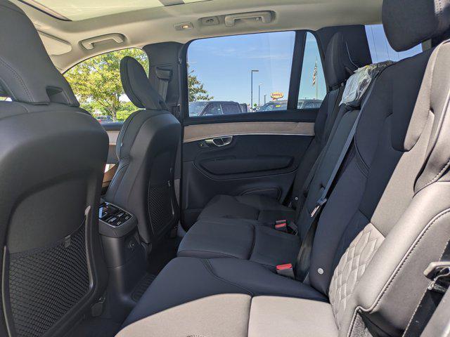 Photo of 2025 Mulberry Volvo XC90 Plug-In Hybrid