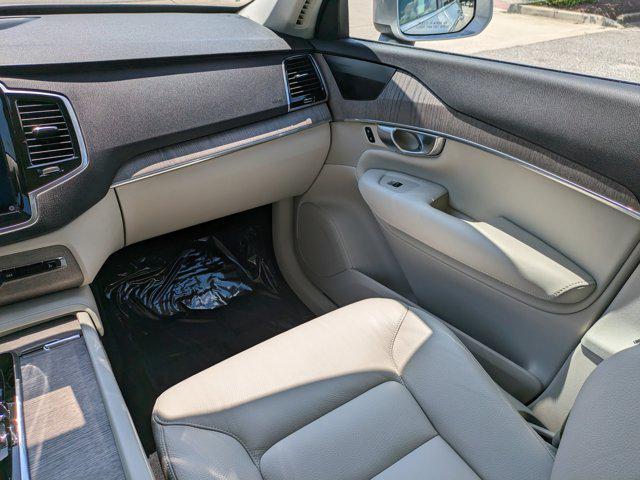 Photo of 2024 Silver Volvo XC90