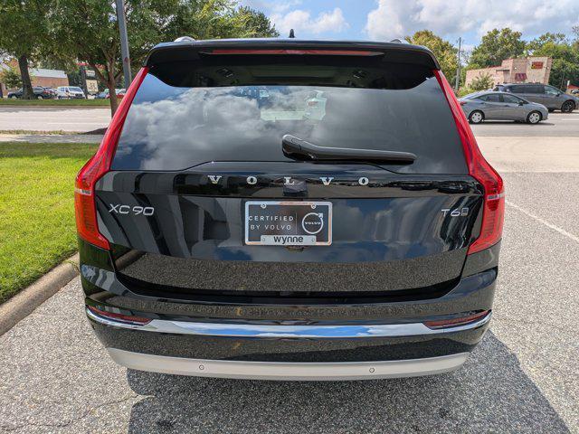 Photo of 2022 Onyx Black Metallic Volvo XC90