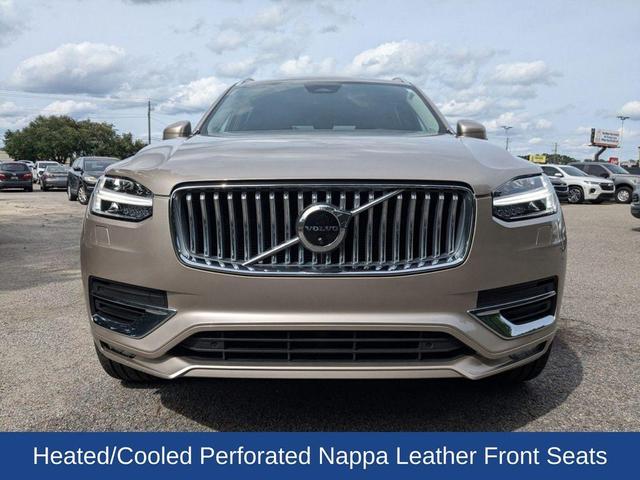 Photo of 2023 Bright Volvo XC90