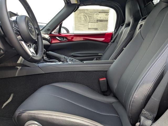 Photo of 2025 Soul Red Crystal Metallic Mazda MX-5 Miata