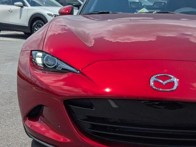 Photo of 2025 Soul Red Crystal Metallic Mazda MX-5 Miata