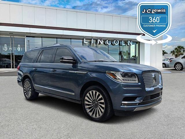 Photo of 2019 Blue Diamond Lincoln Navigator L