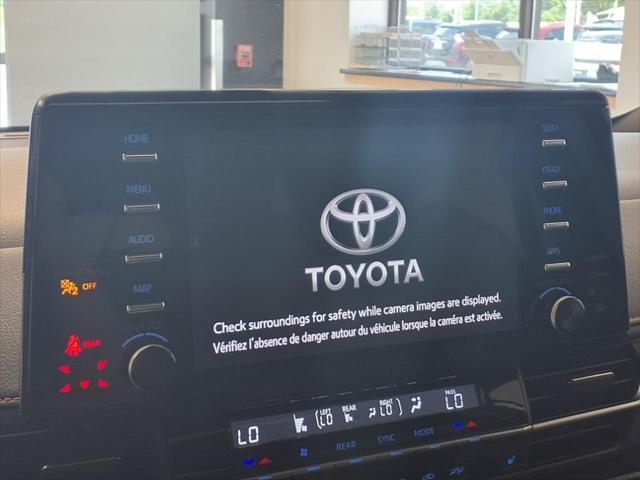 Photo of 2023 Ice Toyota Sienna