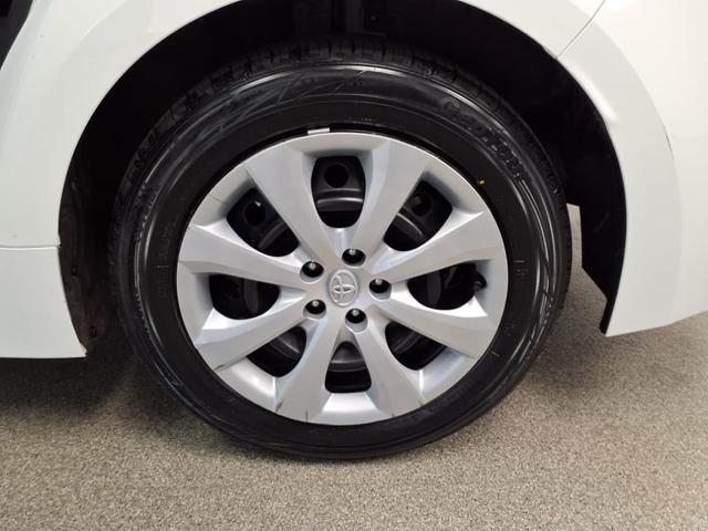 Photo of 2022 White Toyota Corolla