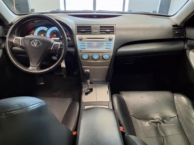 Photo of 2007 Magnetic Gray Toyota Camry