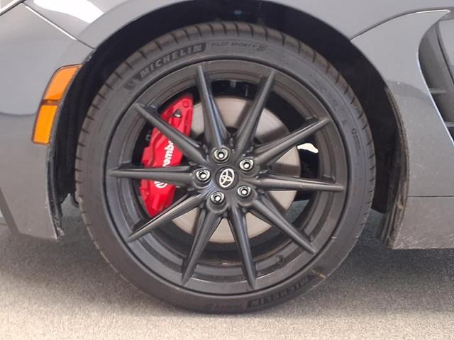 Photo of 2025 Pavement Toyota GR86