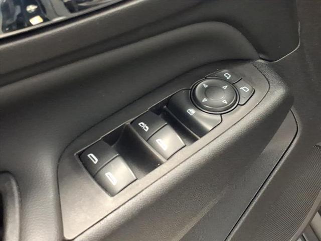 Photo of 2024 Mosaic Black Metallic Chevrolet Equinox