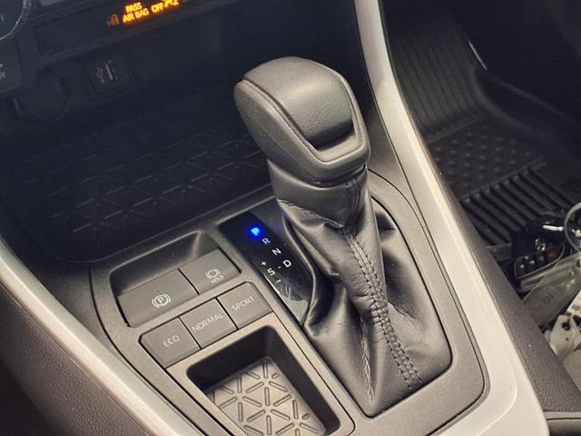 Photo of 2023 Silver Sky Metallic Toyota RAV4