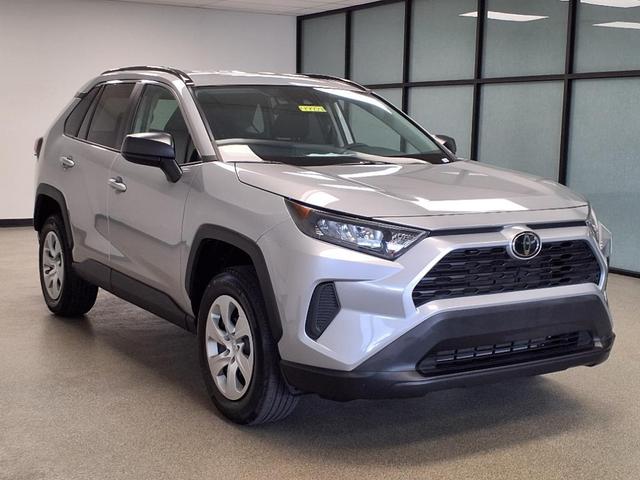 Photo of 2019 Midnight Black Metallic Toyota RAV4
