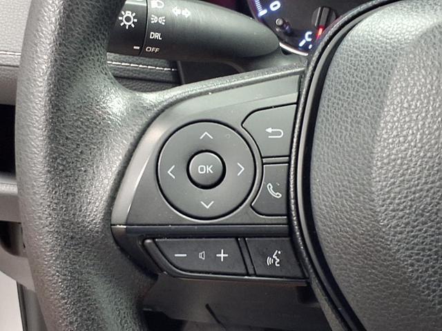 Photo of 2019 Midnight Black Metallic Toyota RAV4