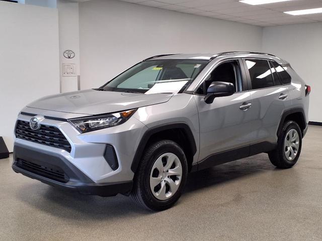 Photo of 2019 Midnight Black Metallic Toyota RAV4