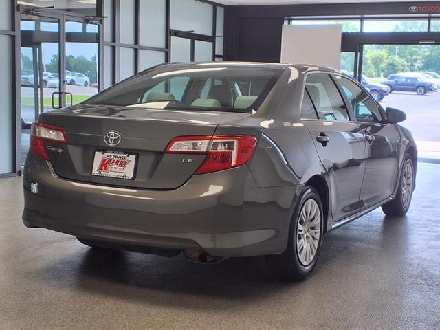 Photo of 2013 Cypress Pearl Toyota Camry
