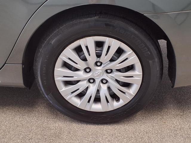 Photo of 2013 Cypress Pearl Toyota Camry