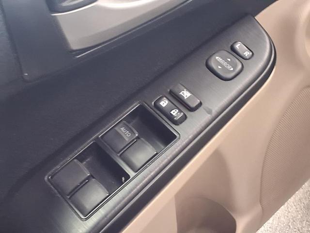 Photo of 2013 Cypress Pearl Toyota Camry